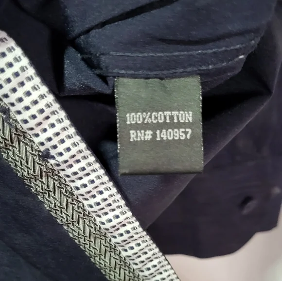 Pavini Men's Navy Blue Long Sleeve Casual Button Up Shirt Size Small EUC - Picture 3 of 5